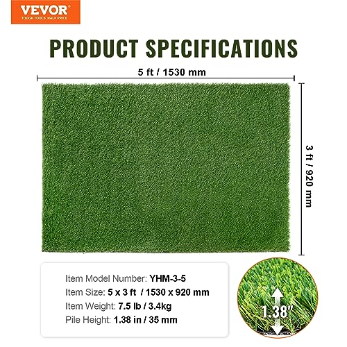 VEVOR Artifical Grass Turf, 3 x 5 ft Thick Grass Rug Indoor Outdoor, 1.38" Realistic Synthetic Grass Mat with Drainage Holes, Perfect for Patio Garden Lawn Home Backyard Dog Mats