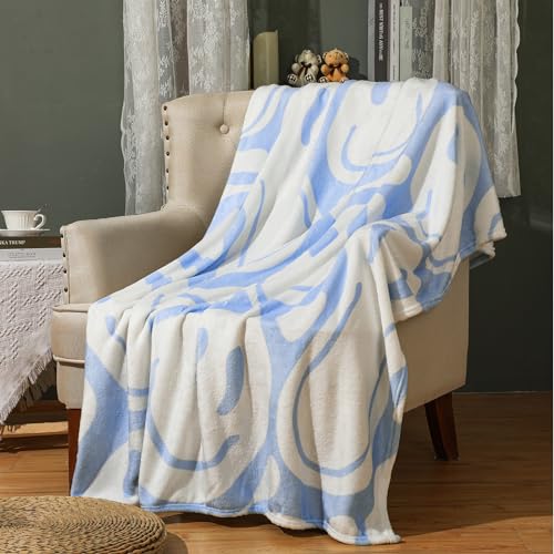 Frienda Preppy Throw Blanket Smile Face Cute Flannel Soft Plush Fuzzy Blanket Preppy Bedding Stuff for Dormitory Living Room 50" x 60"(Blue Distort Smile Face)