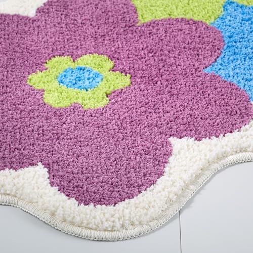 TOWN & COUNTRY PLAY Blossom Retro Daisy Flower Shaped Bath Mat, Absorbent Tufted Floor Mat, Non-Slip Backing, Machine Washable, Blue/Green/Purple, 31.5"x31.5"