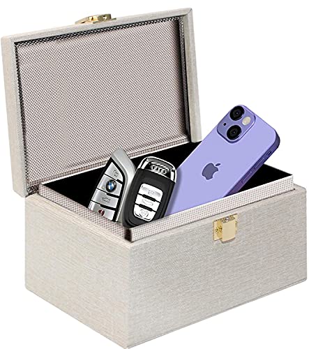 JXE JXO Faraday Box for Car Keys, RFID Key Fob Protector, Car Key Signal Blocker, RFID Signal Blocking Case Shielding Pouch PU Leather Car Key Wallet Case （Beige）