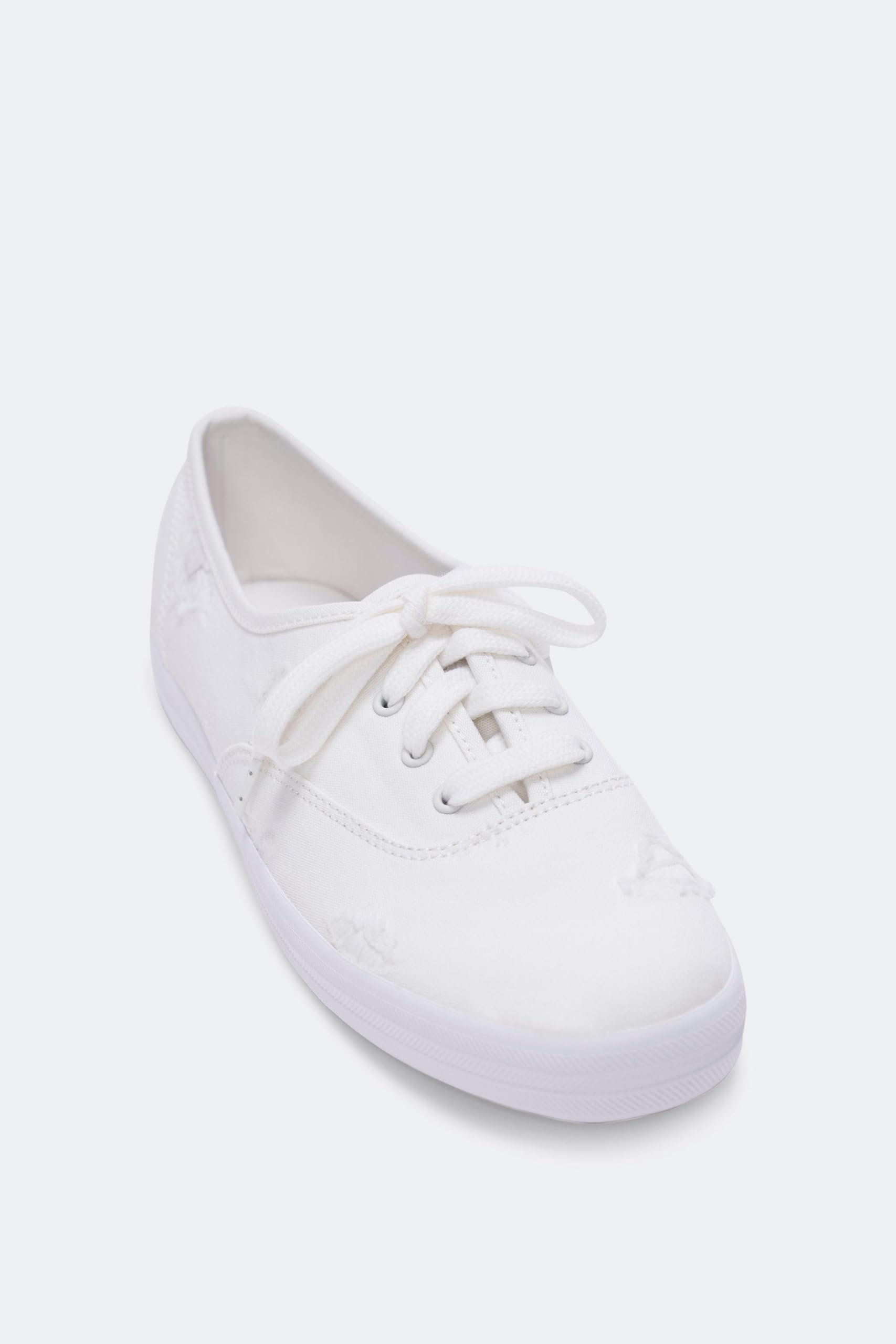 Champion Sneaker, 7, Snow White