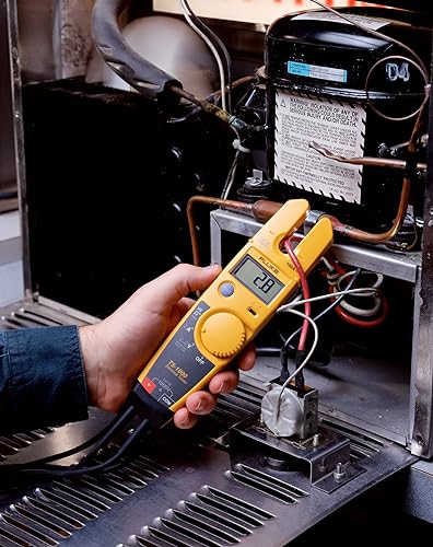 Fluke T5-1000 Voltage, Continuity and Current Tester, OpenJaw Design For Current Measurements Without Metallic Contact, Includes Detachable Slim Reach Probe Tips, Auto Selects AC or DC Voltage