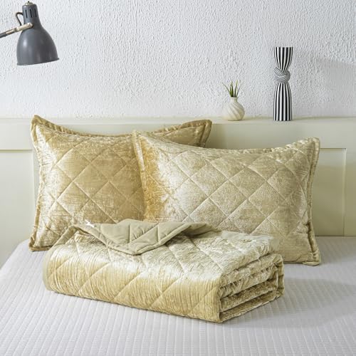 LUCKYBULL Camel Korean Velvet Quilt Set Queen XL Size (90x96 inch), 3 Pieces Luxury Textured Soft Bedspread with 2 Pillowcases, Reversible Coverlet Set for All Season