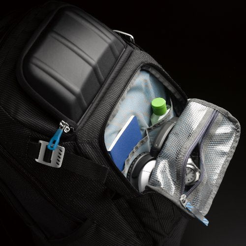 Thule Crossover 32L Backpack - 15inch MacBook Pro / 15.6inch PC/Tablet compatible - Crush proof sunglass/tech pocket - Travel backpack - Carry on sized backpack,Black