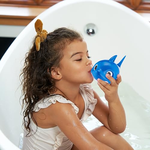 Robo Alive Junior Baby Shark New Silicon Fins Version Singing and Swimming Daddy Shark (Blue) by ZURU