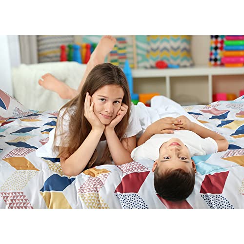 Comfort Spaces Kylar Cozy Comforter Set, Vibrant Chevron Ruching Design with Solid Reverse, All Season Down Alternative Bedding with Matching Sham, Twin/Twin XL (66 in x 90 in), Multi/Aqua 2 Piece