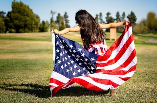 American Flags for Outside 3x5,Heavy Duty American Flag with Embroidered Stars, Outdoor US Flags All Weather Sewn Stripes/Brass Grommets USA Flag (Outdoor flag 3x5 ft)