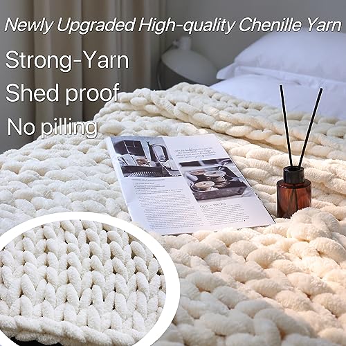 Maetoow Chenille Chunky Knit Blanket Throw （30×40 Inch）, Handmade Warm & Cozy Blanket Couch, Bed, Home Decor, Soft Breathable Fleece Banket, Christmas Thick and Giant Yarn Throws, Cream