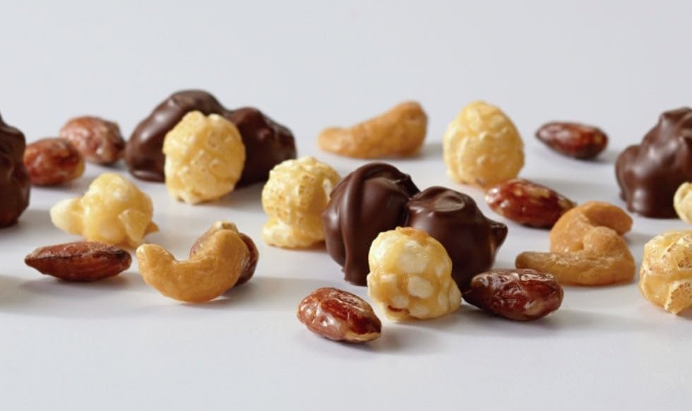 Moose Munch® Premium Popcorn Classic Duo, Popcorn Gift Basket, Sweet And Salty Treats, Variety Pack