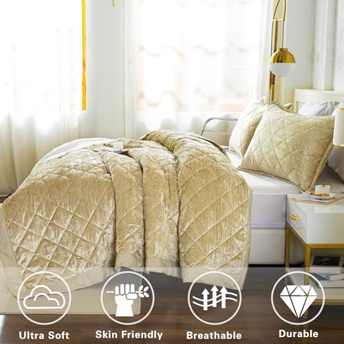 LUCKYBULL Camel Korean Velvet Quilt Set Queen XL Size (90x96 inch), 3 Pieces Luxury Textured Soft Bedspread with 2 Pillowcases, Reversible Coverlet Set for All Season