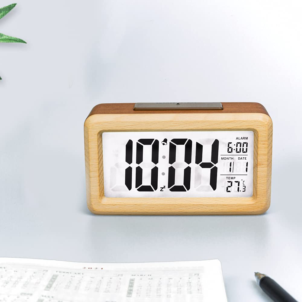 everwood Wooden Digital Alarm Clocks for Bedrooms Battery Operated, Wooden LCD Digital Clock with Smart Sensor Night Light, Temperature Detect, Snooze Function