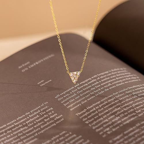 Tewiky Dainty Gold Pendant Necklace for Women, 14k Gold Filled Diamond Necklaces Minimalist Gold CZ Flower Necklace Delicate Preppy Necklace Aesthetic Gold Jewelry Cute Necklaces