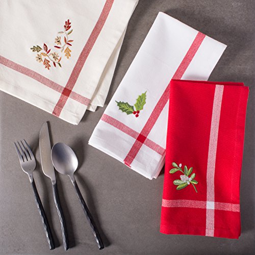 DII 14x72 Reversible Cotton Table Runner, Santa's Workshop - Perfect for Dinner Parties, Christmas, Holidays, or Everyday use
