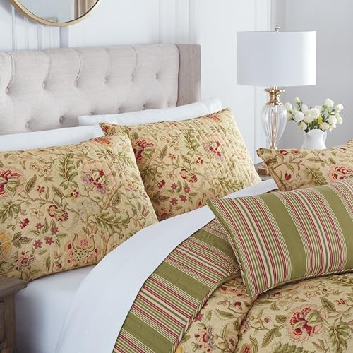 Waverly Imperial Dress Jacobean Floral Soft All Season Reversible 4-Piece Quilt Bedspread Set, King, Porcelain