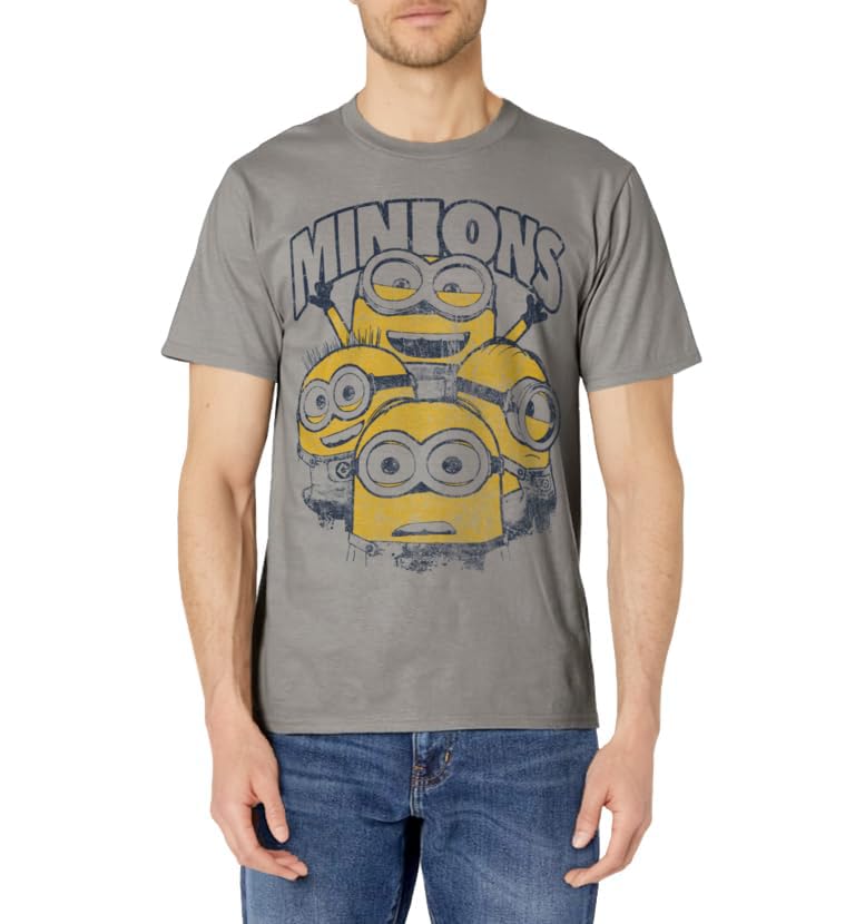 Despicable Me Minions Vintage Group Graphic T-Shirt T-Shirt