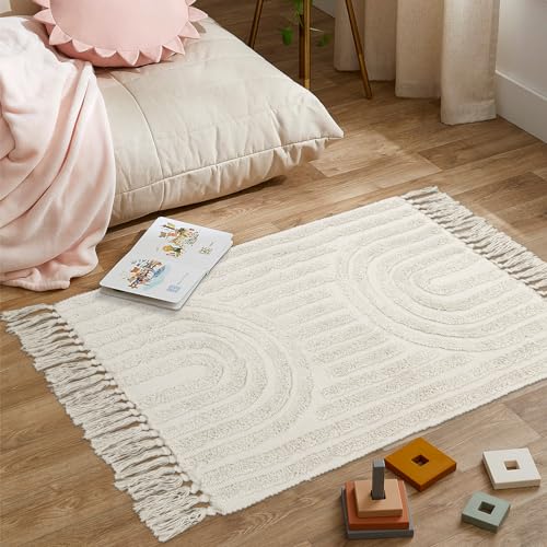 Lanffia Boho Bathroom Rug 2' x 3', Washable Small Front Entryway Rugs, Beige Hand-Woven Tufted Cotton Rainbow Rug with Tassels Farmhouse Kitchen Carpet for Foyer Bedroom Back Door Decor