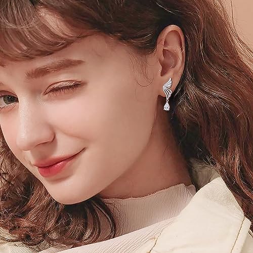 Cat Stud Earrings for Women Sterling Silver Mini Cute Pet Cats Love Heart Earrings Jewelry Studs