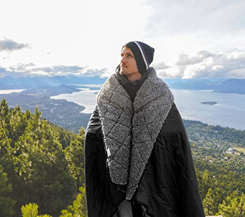 Sherpa Waterproof Outdoor Blanket. Large Sherpa Camping & Stadium Blanket for Cold Weather. Perfect for Picnic, Sports, Concerts, Outdoors, Boat. Windproof, Extra Warm, Machine Washable.