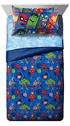 Jay Franco Disney Moana Full Comforter Set â€“ Tropical Patchwork 7 Piece Bedding Features Pua and HEI HEI -Includes Sheet Set & Pillow Covers - Super Soft Kids Microfiber Bed Set
