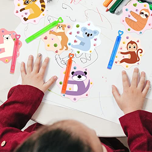 SURCVIO Valentines Day Gifts for Kids, 32 Pack Mini Bubble Wands with Valentines Animal Themes Greeting Cards for Kids, Valentine's Day School Prize Party Favor, Classroom Exchange Gift Set