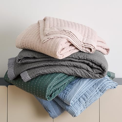 Bedsure Pink Bedspread Coverlet King Size - Lightweight Soft Quilt Bedding Set for All Seasons, Corduroy Pattern Quilt Set, 3 Pieces, 1 Quilt (106"x96") & 2 Pillow Shams (20"x36"+2")