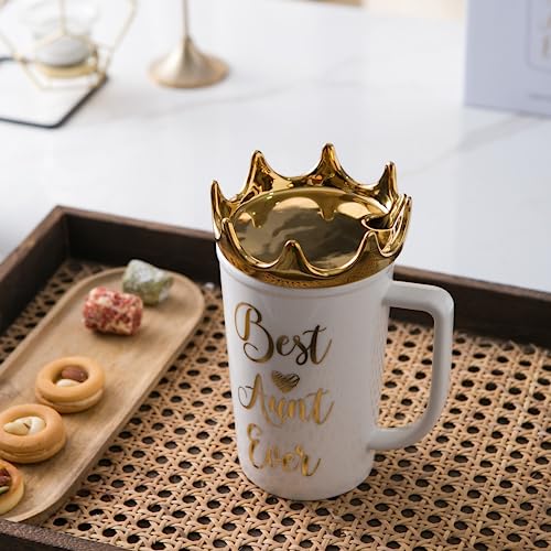 PeraBella Best Aunt Ever Coffee Mug, 19 oz, Ceramic, White and Gold, with Queen's Crown Lid and Long Brass Spoon