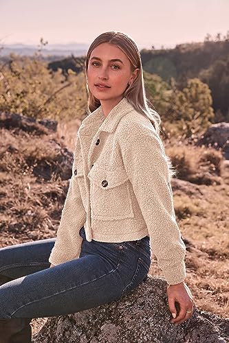 PRETTYGARDEN Womens Fall Clothes Sherpa Shacket Jacket Fuzzy Lapel Button Down Cropped Coat Winter Outerwear (Beige,Small)