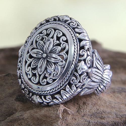 NOVICA Artisan Handmade Sterling Silver Flower Ring Floral Cocktail No Stone Indonesia [crownbezel 0.9 in L x 0.8 in W x 0.2 in H Band Width 4 mm W] ' Precious Lotus'