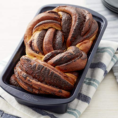 Wilton Non-Stick Diamond-Infused Navy Blue Loaf Baking Pan, 9 x 5-inch