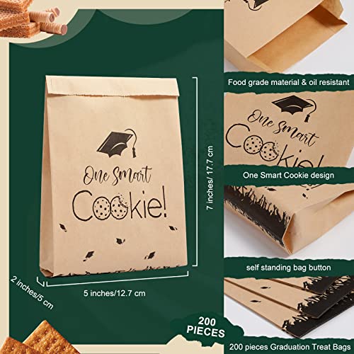 Fuutreo 200 Pcs Graduation Favor Bags Bulk Kraft Paper Treat Bags Congrats Grad Oilproof Brown Paper Bags One Smart Cookie Bags for 2024 Graduation Party Bakery Cookies Snacks Sandwiches Supplies