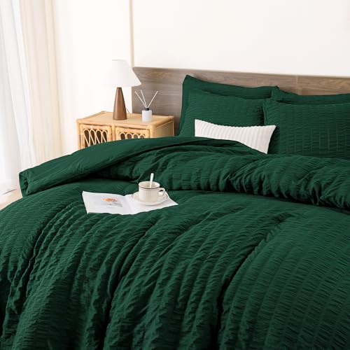 Andency Dark Green Comforter Set Queen (90x90 Inch), 3 Pieces Emerald Seersucker Comforter Set, Forest Hunter Green Microfiber Summer Lightweight Down Alternative Bedding Set
