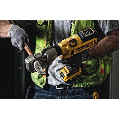 DEWALT 20V MAX Cable Crimping Tool with Die (DCE300M2)