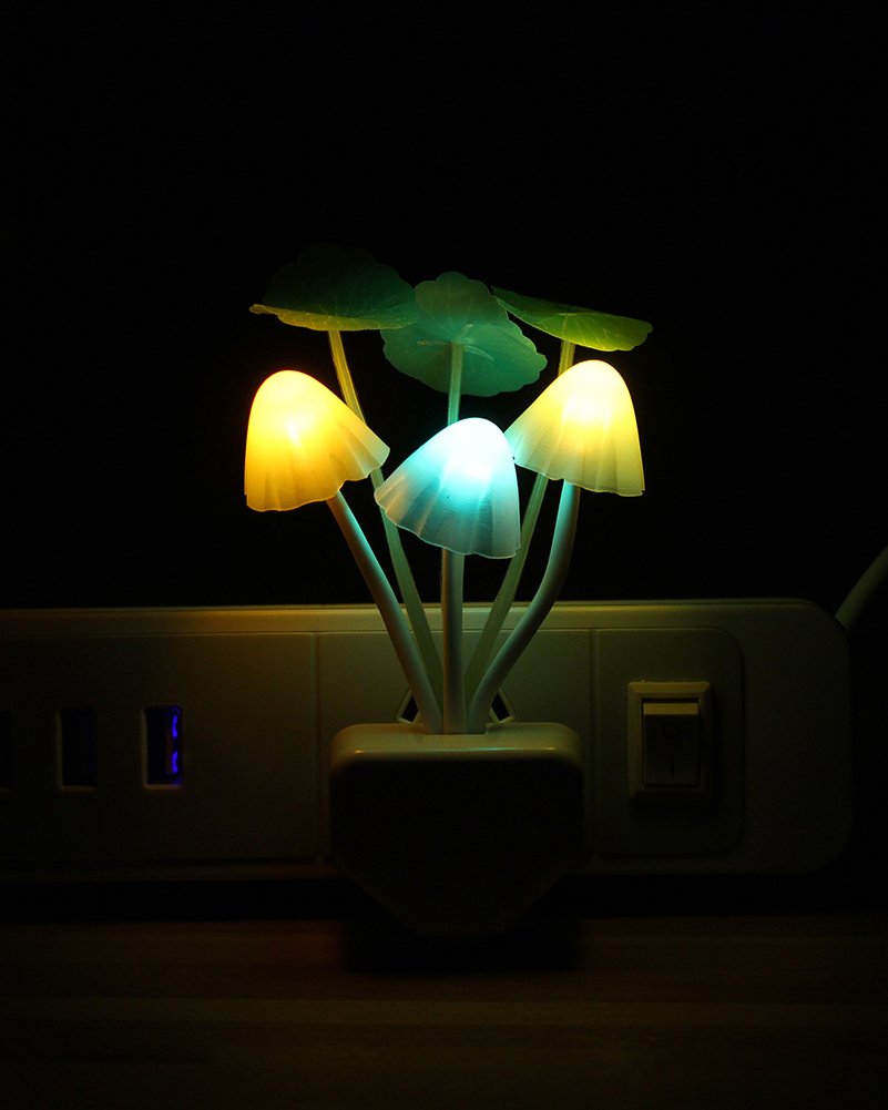 Rienar Sensor Led Night Light, Color Changing Plug-in LED Mushroom Dream Bed Lamp