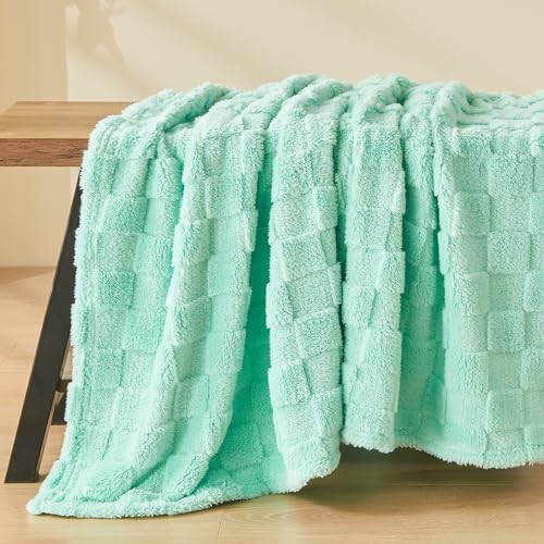 NEWCOSPLAY Super Soft Throw Blanket Dark Navy Premium Silky Flannel Fleece 3D Checkered Lightweight Bed Blanket All Season Use (Dark Navy Checkered, Throw(40"x50"))