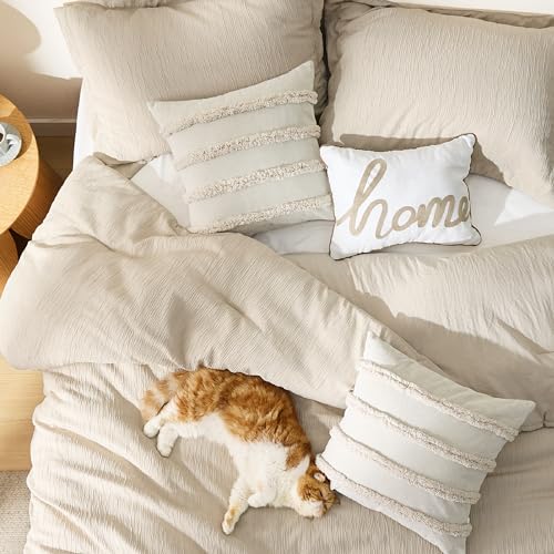 Bedsure Full Comforter Set 6 Pieces, Sage Green Tufted Pattern Design Bed in a Bag, All Season Comfortable, Lightweight, Warm & Breathable