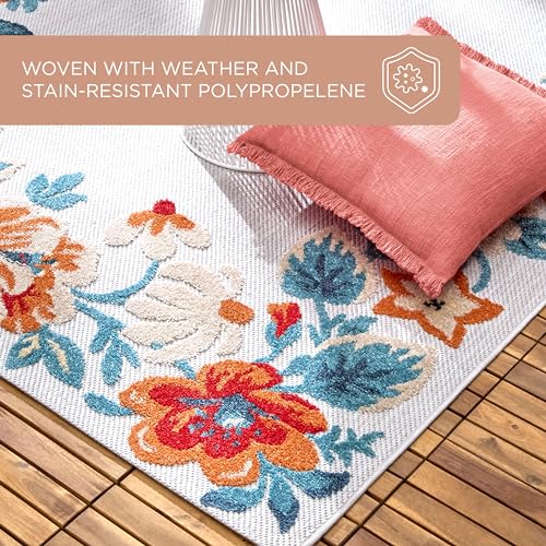 TOWN & COUNTRY EVERYDAY Hibiscus Bloom Border Modern Floral Indoor Outdoor Area Rug, UV Fade Resistant, High-Low Pile, Grey/Red/Blue, 3'11"x5'2"