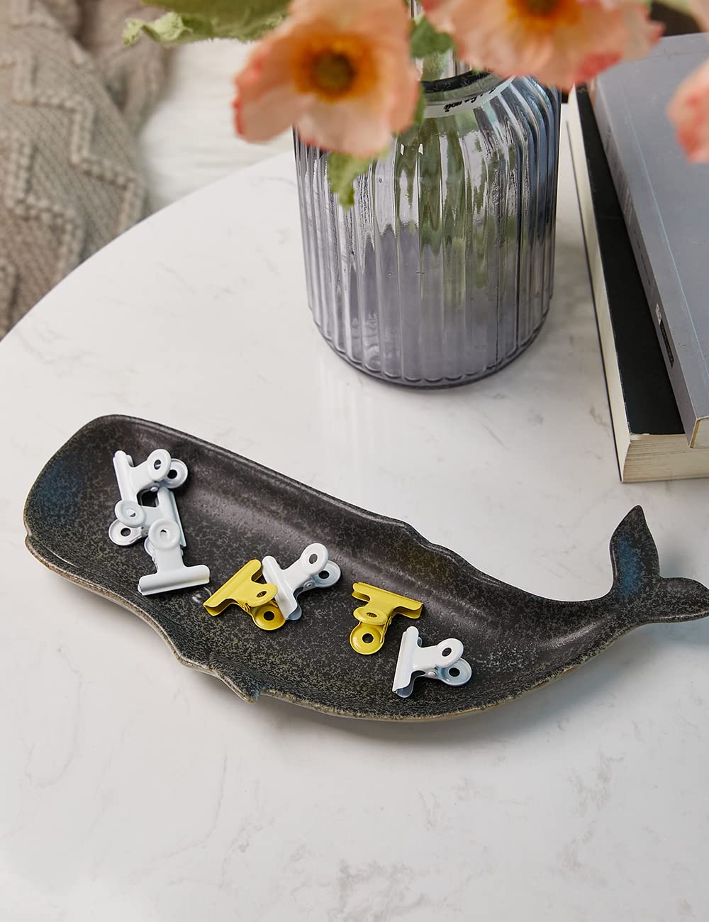 SEINHIJO Candy Dish Jewelry Snack Tray Cookie Nuts Bowl Whale Sculpture Modern Home Decor Gifts Ceramic Arts Crafts 11.5inch
