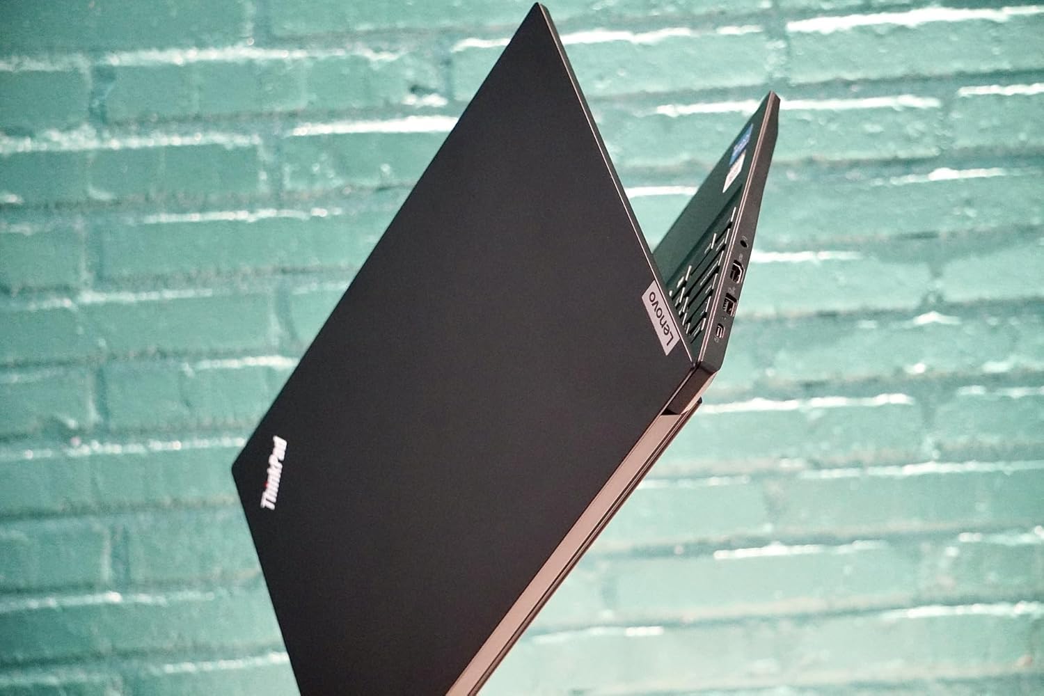 Lenovo ThinkPad E15 Gen 2 Business Laptop (15.6" FHD Touchscreen, Intel 4-Core i5-1135G7 (Beats i7-10510U), 32GB RAM, 1TB SSD), Fingerprint, Backlit KB, Thunderbolt 4, Webcam, Win 11 Pro, Black