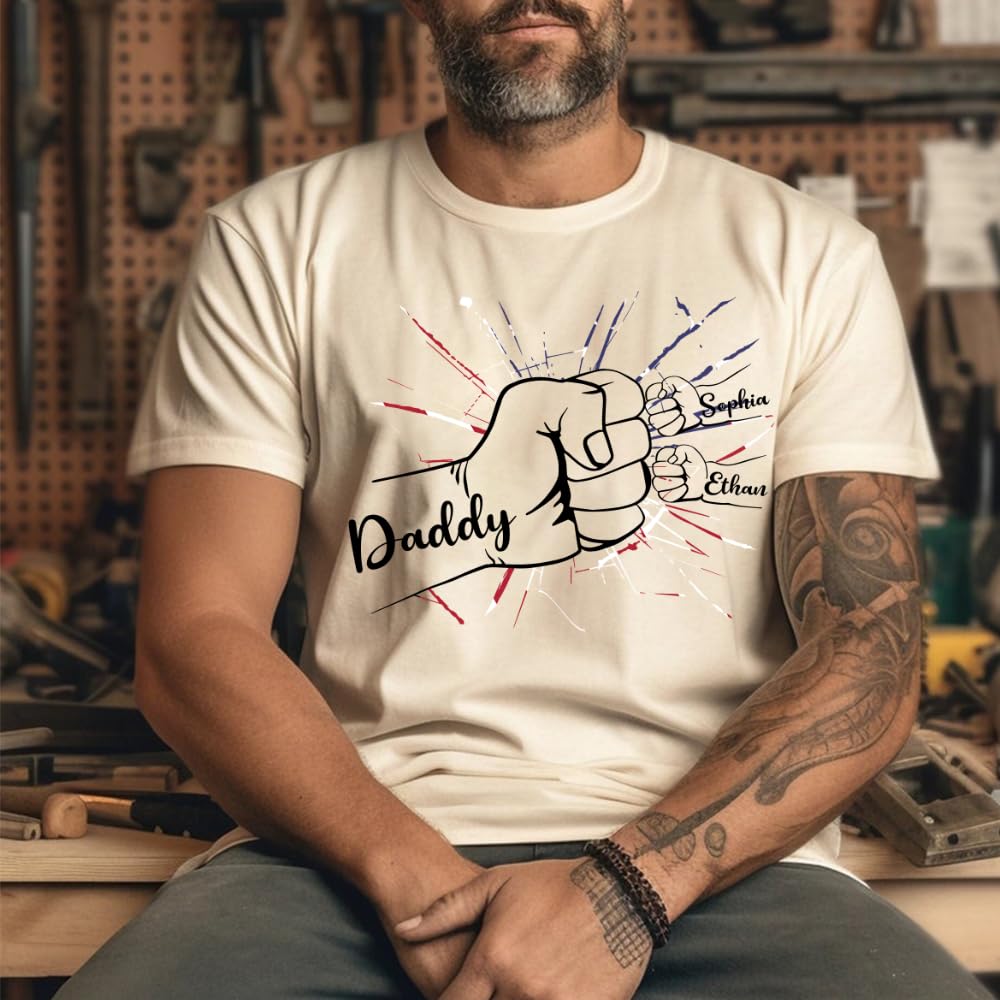 Custom Daddy Tshirt, Personalized Daddy Shirt with Kids Name, Minimalist Daddy Sweater, Fathers Day Shirt for Daddy, Daddy Shirt for Men, Daddy Christmas b1