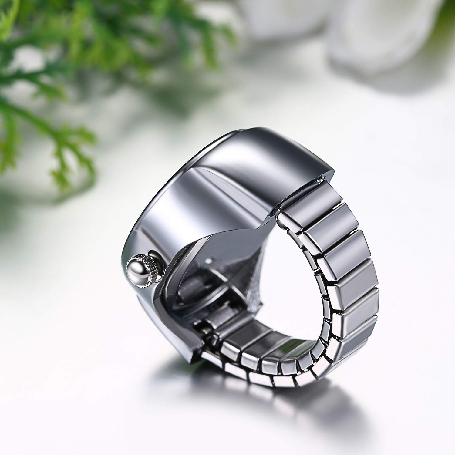 JewelryWe Men Women Finger Watch Creative Elastic Round Quartz Finger Ring Watches for Valentine’s Day