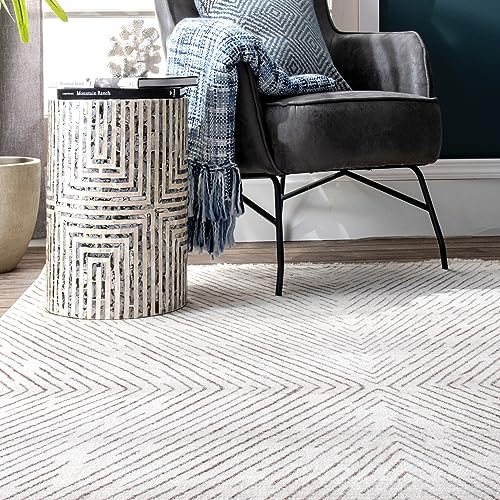 nuLOOM Jazlyn Broken Chevrons Accent Rug, 2x3, Beige