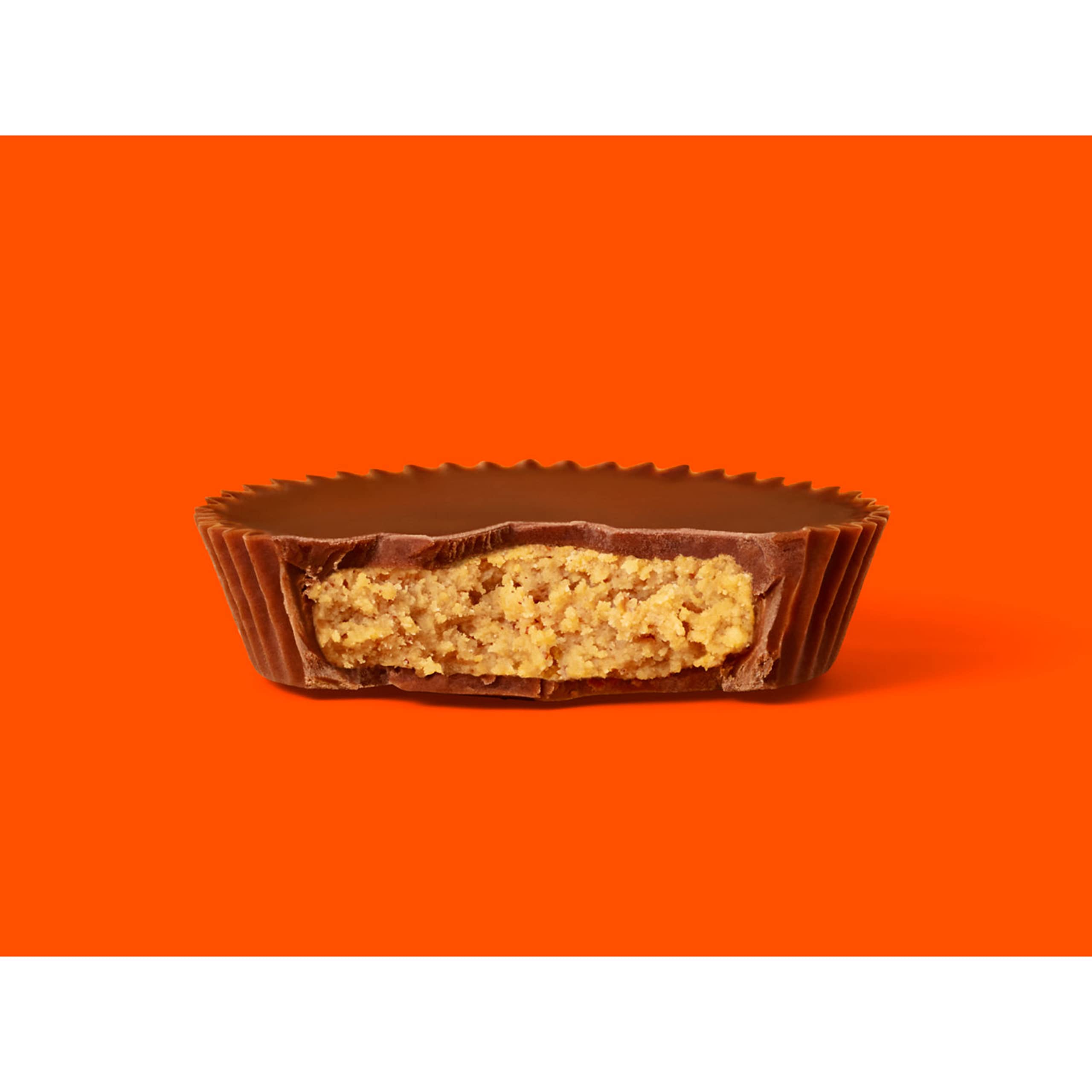 REESE'S Milk Chocolate Snack Size Peanut Butter Cups, Candy Pantry Pack, 13.75 oz (25 Pieces)