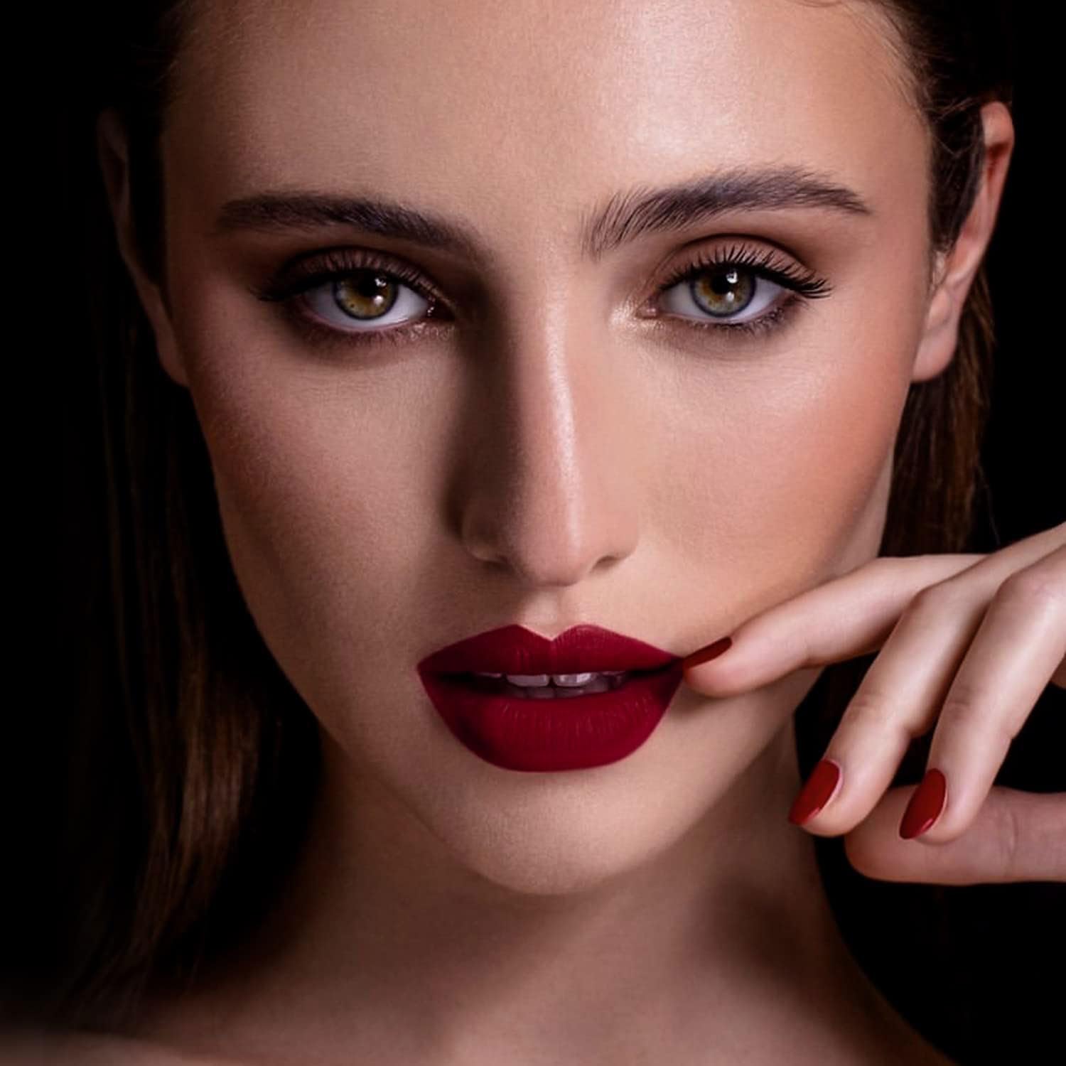 MAKI YIKA Dark Red Lipstick Long Lasting for Women, Burgundy Lipstick Smudge Proof Waterproof, Vampy Matte Lipstick No Transfer, Cruelty Free | PARTY GO