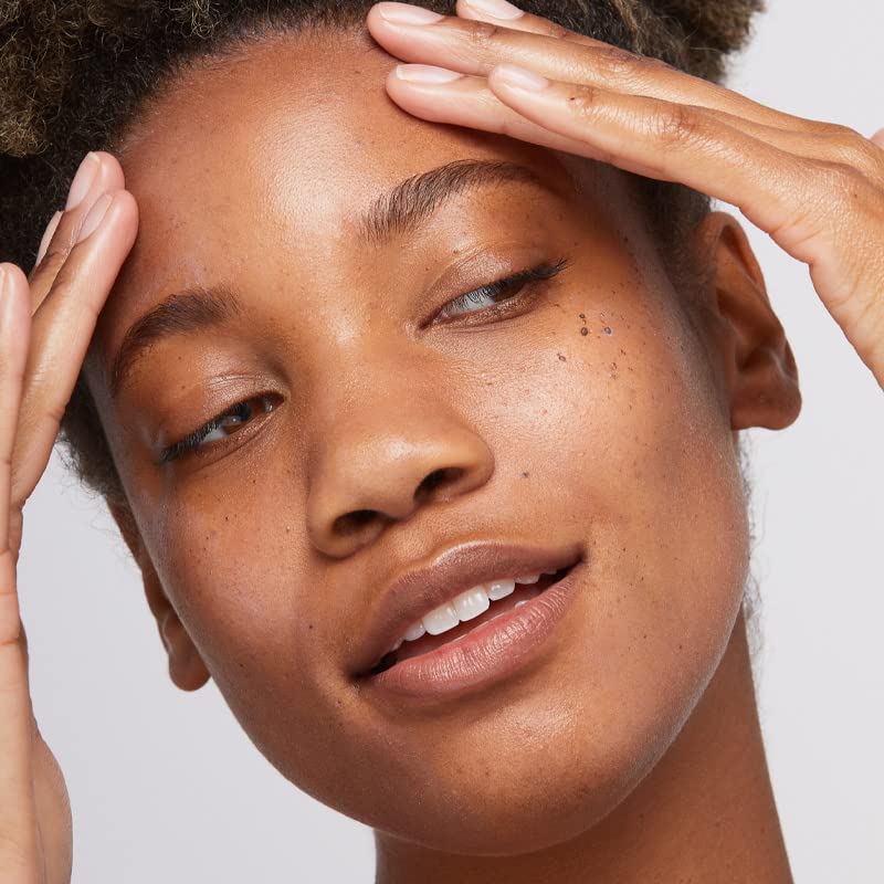 Dermalogica Invisible Physical Defense SPF30 (1.7 Fl Oz) Face Sunscreen Moisturizer - Non-Greasy Formula That Defends Against UVA/UVB/Blue Light