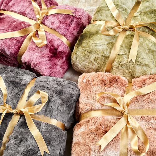 Chanasya Premium Wolf Faux Fur Throw Blanket - Soft, Fuzzy Sherpa & Minky Throw Blanket - for Bed or Couch - 92" x 85” (Queen Size) - White