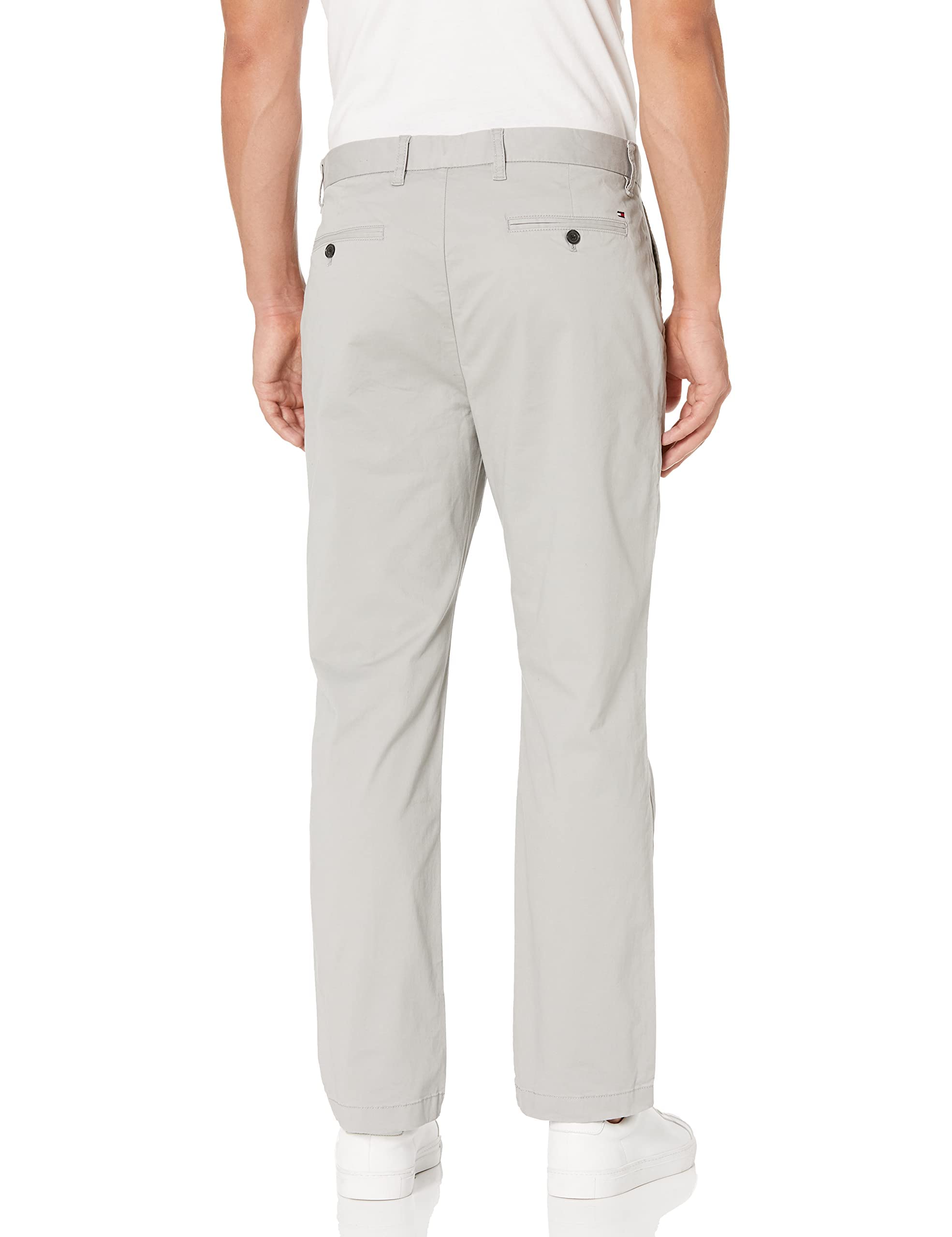 Tommy Hilfiger Men's Chino Pants Custom Fit, Drizzle 30x40