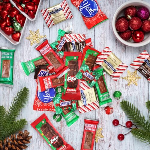 Bulk Christmas Candy Chocolate Variety Pack - 4 Pound Approx. 200 Pieces Milk Chocolate Holiday Mix For Parties, Stocking Stuffers, Snacks & Treats Special Holiday Themed Candy