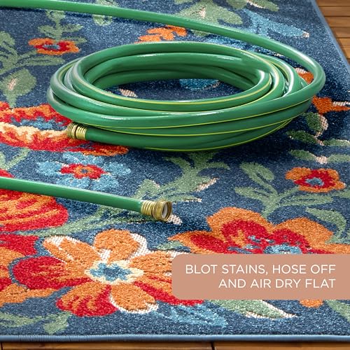 TOWN & COUNTRY EVERYDAY Hibiscus Bloom Modern Floral Indoor Outdoor Area Rug, UV Fade Resistant, High-Low Pile, Blue/Red/Beige, 3'11"x5'2"