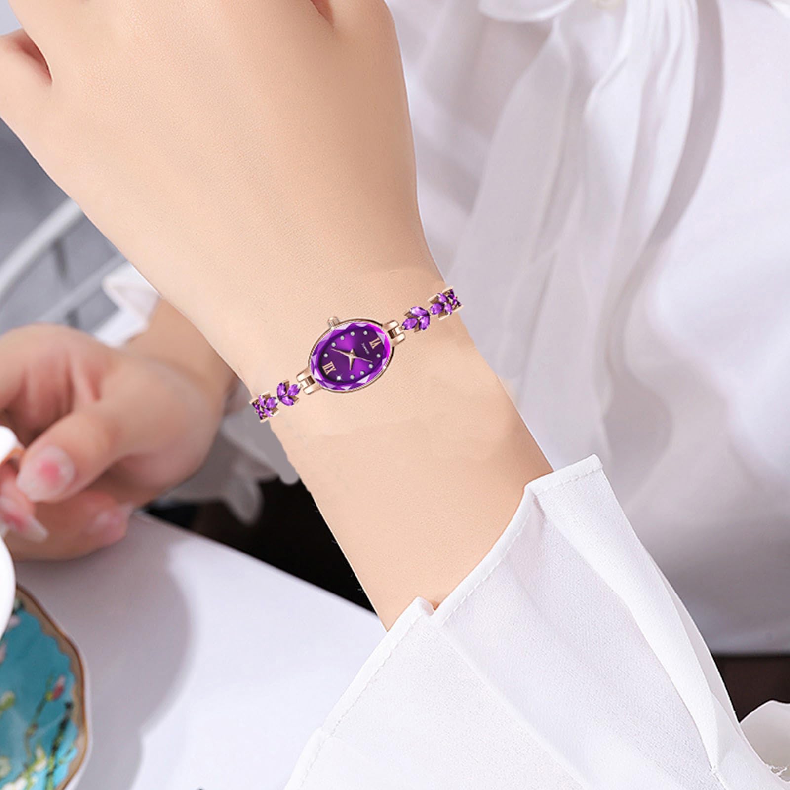 BESTKANG Women's Watch Luxury Petal Casual Bracelet Watch Simulated Quartz Watches for Women (Purple)
