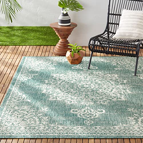 Nicole Miller New York Patio Country Azalea Transitional Medallion Indoor/Outdoor Area Rug, Blue/White, 5'2"x7'2"